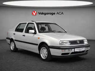 Volkswagen Vento 1.8 GL // 46.000 km // LEDER // OPEN DAK // COLLECTERS ITEM //