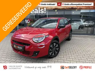 Fiat 600e RED 54 kWh *Cruise Control & LED*