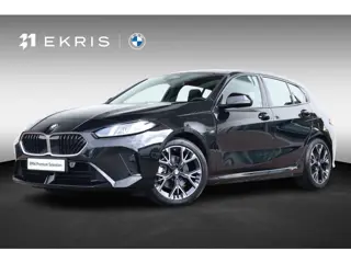 BMW 1-serie 120 | M-Sport Pakket | Achteruitrijcamera | PDC | Stoelverwarming Voor |