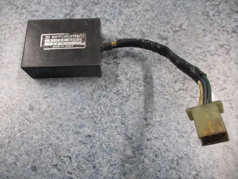 CDI UNIT Honda VF 700 750 S Sabre 1982 - 1985