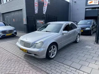 Mercedes-Benz C-klasse 200 K. Elegance Trekhaak Airco NAP APK