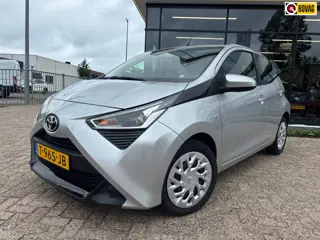 Toyota Aygo 1.0 VVT-i x-Play