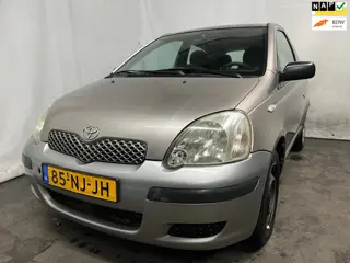 Toyota Yaris 1.3 VVT-i Idols - voorschade