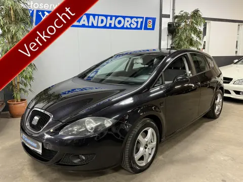 SEAT Leon 2.0 FSI Stylance // APK tot 17-04-2027!!! Verkocht!!!