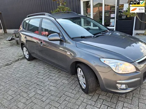 Hyundai I30 CW 1.6i Dynamic