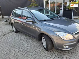 Hyundai I30 CW 1.6i Dynamic