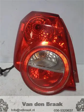Chevrolet Aveo Hatchback 2008-2011 Achterlicht links