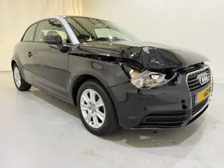 Audi A1 1.2 TFSI Attraction Pro Line Business (bj 2011)