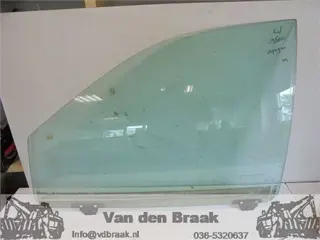 Chrysler Voyager 1995-2004 Portierruit links voor