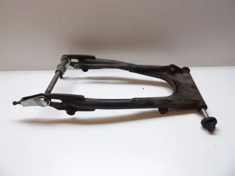 ACHTER BRUG Honda CB 360 1974 - 1976