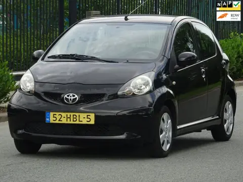 Toyota Aygo 1.0-12V + 5DRS NAP/AIRCO/ELEKRAM/NIEUWE APK
