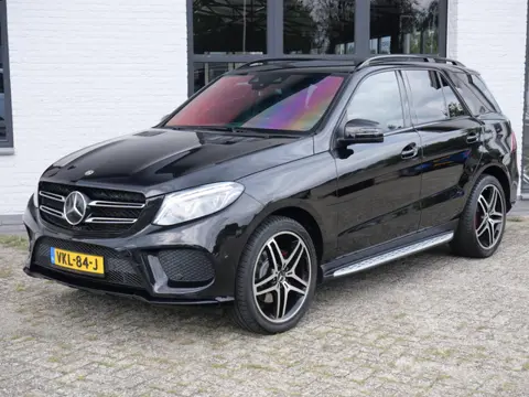 Mercedes-Benz GLE 350 D 4MATIC AMG Styling Van Led 21 Inch