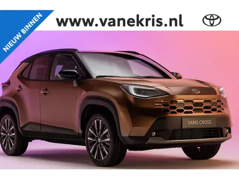 Toyota Yaris Cross 1.5 Hybrid 130 First Edition, Comfort Pack, Nieuw en snel leverbaar met €2.500,- 