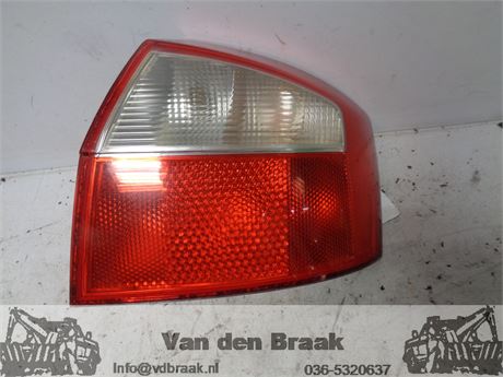 Audi A4 Sedan 2001-2005 Achterlicht rechts