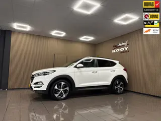 Hyundai Tucson 1.6 T-GDi Premium 4WD * Automaat / Panoramadak / Camera / Trekhaak / NL Auto *