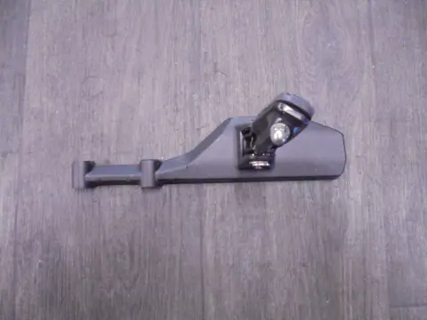 DUO VOETSTEUN LINKS Husqvarna Svartpilen 125 2022 - 2023