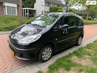 Peugeot 1007 1.4 Sesam Urban, Dealer onderhouden.
