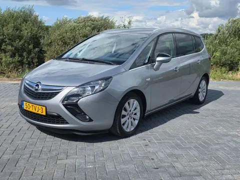 Opel Zafira Tourer 1.4 Cosmo 2012! Nieuwe apk