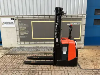 VS-22975 Elektrische triplex stapelaar BT SPE160