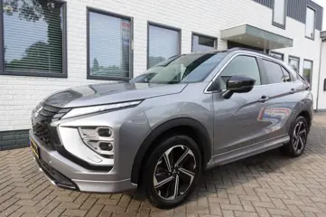 MITSUBISHI ECLIPSE CROSS 2.4 PHEV INSTYLE Panorama Trekhaak 