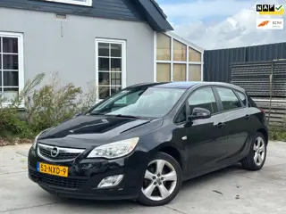 Opel Astra 1.4 Turbo Edition | Airco | El. Ramen | Lees tekst | Meeneemprijs!