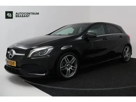 Mercedes-Benz A-Klasse 160 Ambition (NAVIGATIE, CRUISE CONTROL, PARKEERSENSOREN)