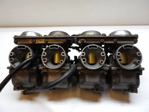 CARBURATEURSET Yamaha FJ 600 1984 - 1985