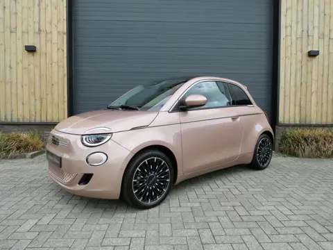 Fiat 500e 3+1 La Prima By Bocelli 42 kWh *Pano *Carplay *Jbl