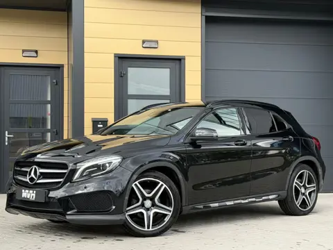 Mercedes-Benz GLA-klasse 200 CDI Edition 1 - Automaat - AMG - Lane - Leder - Camera - LED - Navi - C
