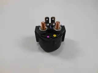 STARTMOTORRELAIS Triumph Daytona 765 2019 - 2020