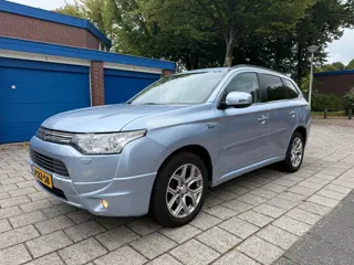 Mitsubishi Outlander 2.0 PHEV Instyle Hybrid 1-eigenaar Leder Panorama