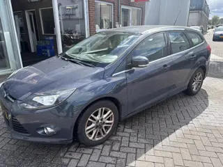 Ford Focus Wagon 1.0 EcoBoost Titanium Motor defect