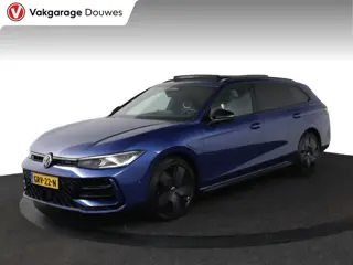 Volkswagen Passat Variant 1.5 eHybrid R-Line Edition |NAP|Pano|ACC|IQLight|Massage|Stoel&Stuurverwar