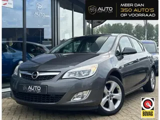 Opel Astra 1.4 Turbo Edition 120PK | 2e Eigenaar | NL AUTO | NAP | Trekhaak | Parkeersensoren Voor e