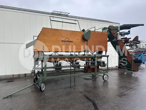 Compas AS80-3 aardappelsorteermachine met zwenk elevator