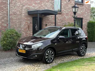 Nissan Qashqai 2.0 Aut Connect edition Panodak Camera Clima