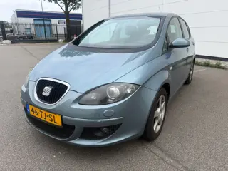 Seat Toledo 2.0 FSI Businessline Automaat Airco Cruise Climate Parkeersensoren