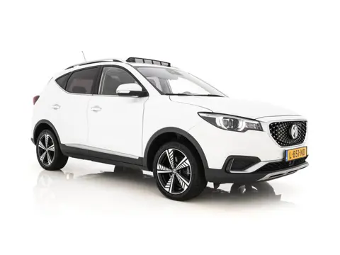 MG ZS EV Luxury 45 kWh (INCL-BTW) Aut. *PANO | LEATHER | CCS-FASTLOADER | KEYLESS | NAVI-FULLMAP | A