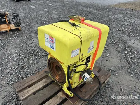 Hatz 2L41C on pallet Engine