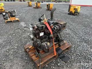 Isuzu Engine