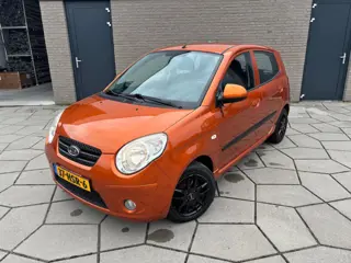 Kia Picanto 1.1 Fifteen| 5 deurs |metallic | All-Season|