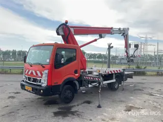 Nissan MJ201 20.1 m on Nissan NT400 Cabstar 4x2 Bucket Tr