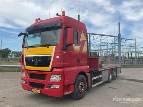 MAN TGX 26.480 6x2 Sleeper Flatbed Truck (bj 2012)