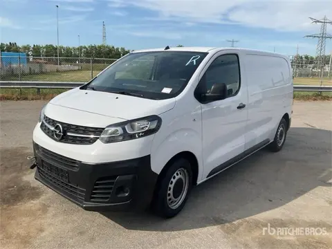 Opel Vivaro 1.5D Cargo Van (Inoperable) (bj 2023)