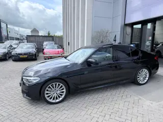 BMW 5-serie 530e iPerformance M-Edition! VOL OPTIES! INRUIL MOGELIJK!