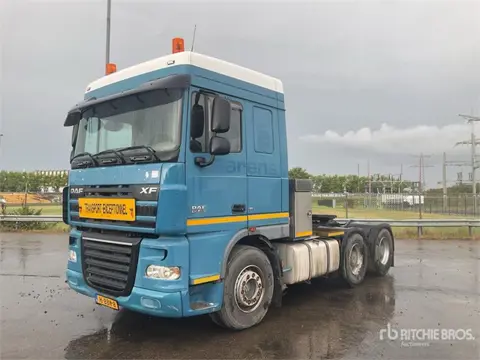 DAF FFT XF47 6x4 T/A Sleeper Truck Tractor (bj 2009)