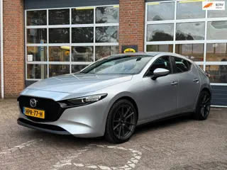 Mazda 3 2.0 e-SkyActiv-G M Hybrid 122, Navi, adapt cruise, Head up, 18 inch