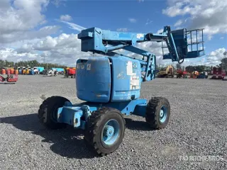 Genie Z-45 4WD Diesel Articulating Boom Lift (bj 1999)