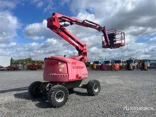 JLG 450AJ 4WD Diesel Articulating Boom Lift (bj 2017)