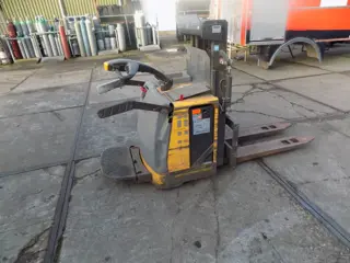Atlet Atlet mobile electric carry on forklift 1.5 ton